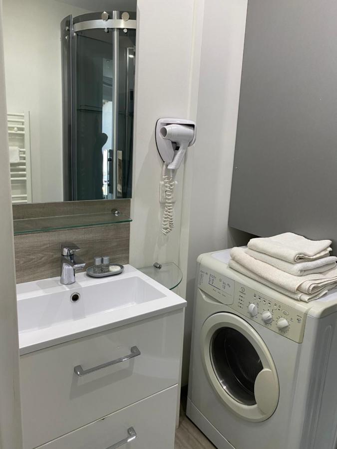 Interieurs-cour Apartment Nizza