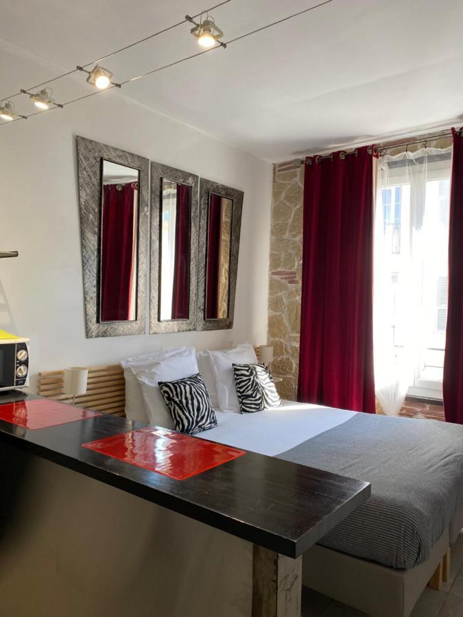 Intérieurs-cour Apartamento